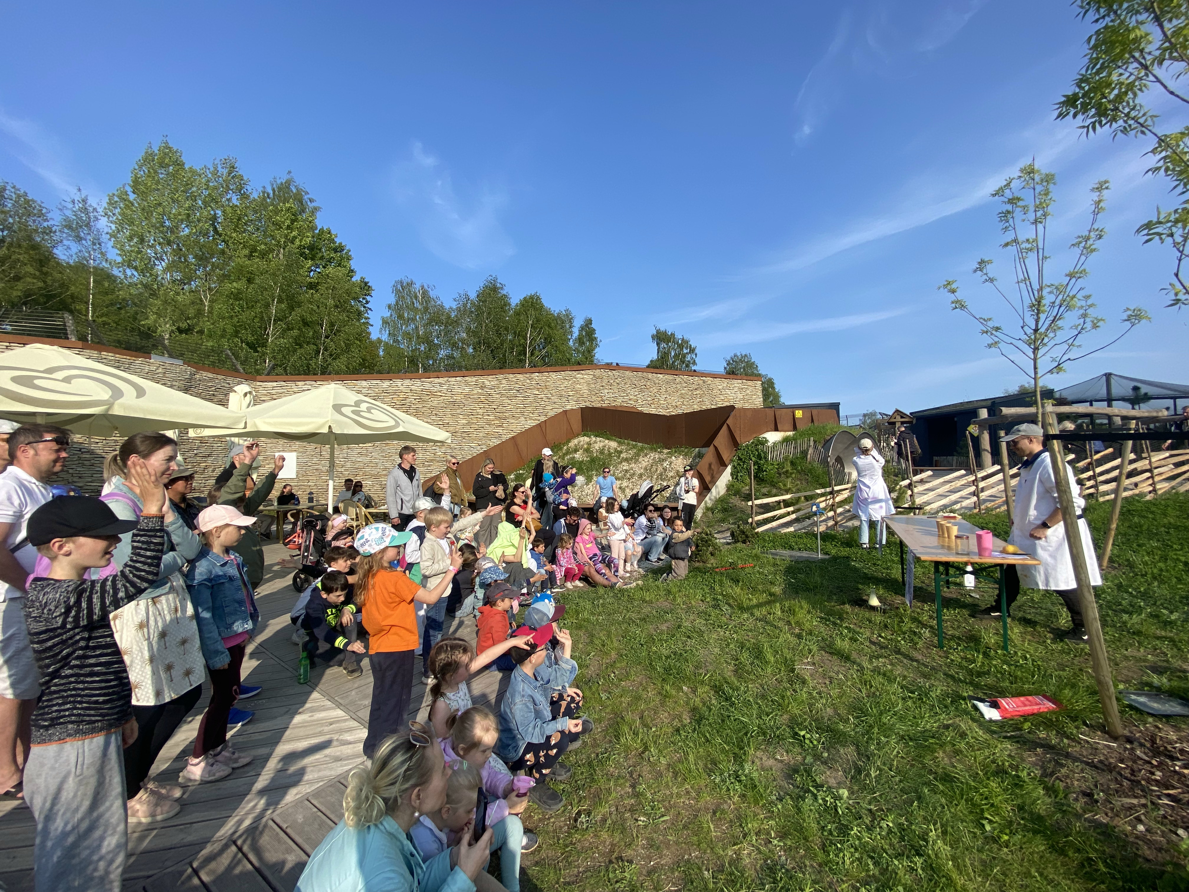 Teatrietendus või lavastus